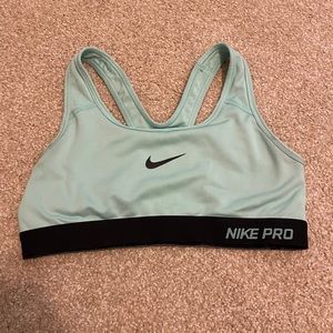 nike sports bra
